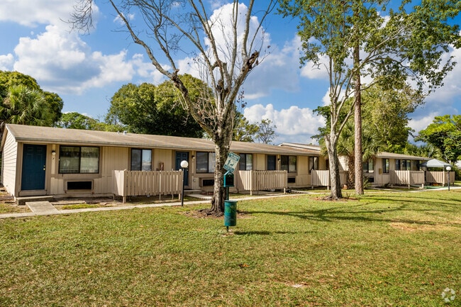 Apartamentos Summit Center - Summit Center