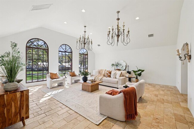 Foto del edificio - 2706 Pearce Rd