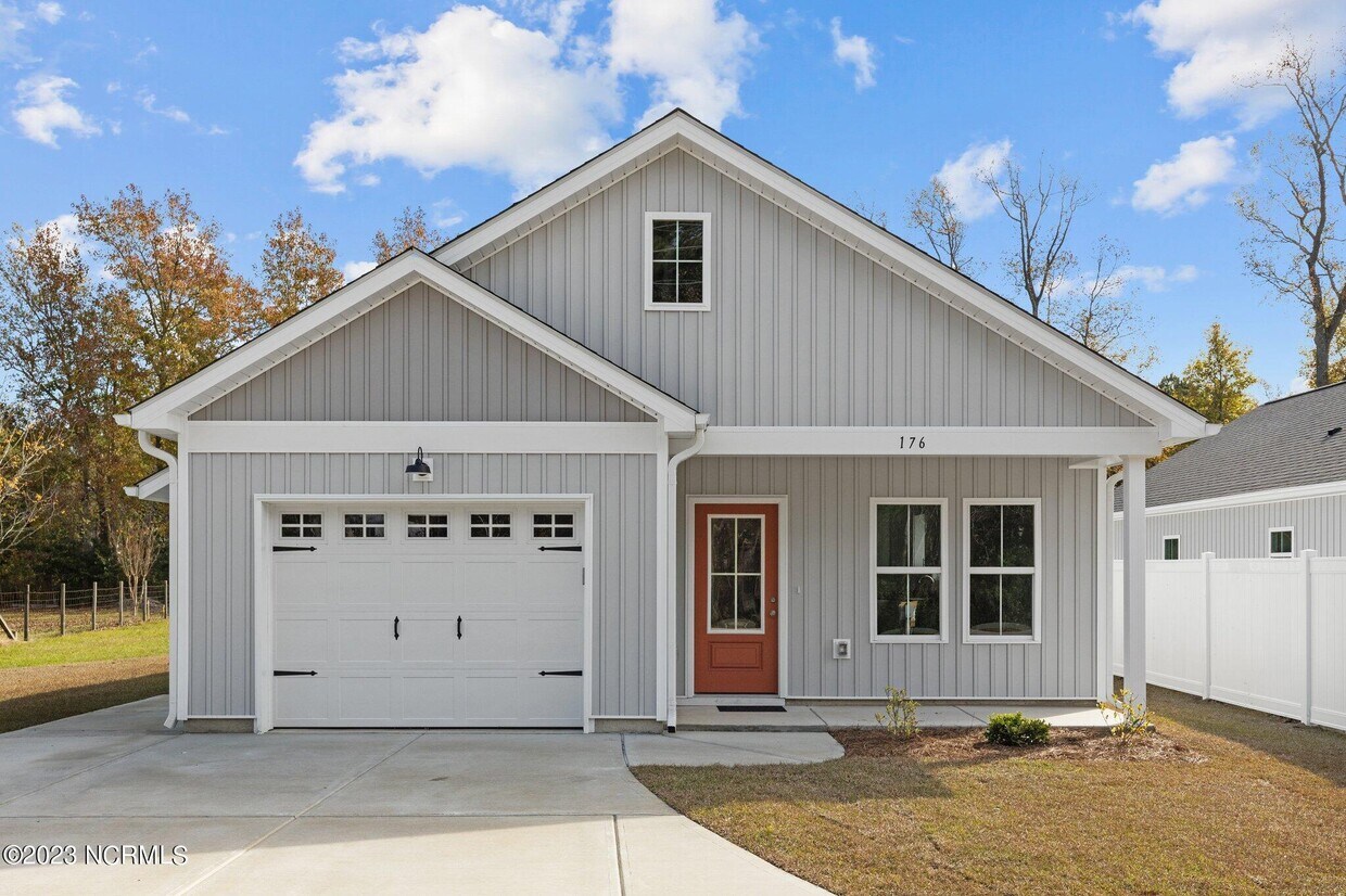 176 Norris Rd, Swansboro, NC 28584 House Rental in Swansboro, NC