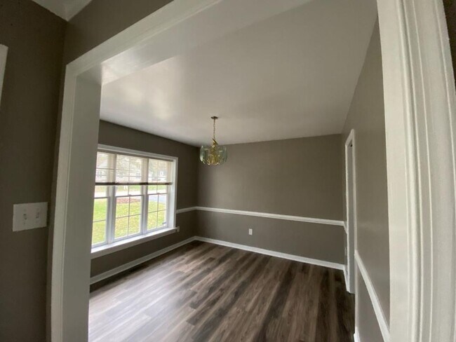 Foto del edificio - HOUSE AVAILABLE IN BAXTER RIDGE SUBDIVISIO...