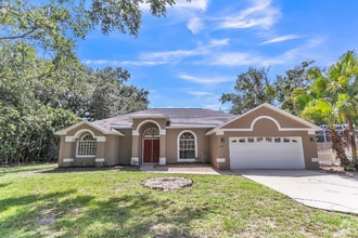 Building Photo - 4428 White Oak Cir