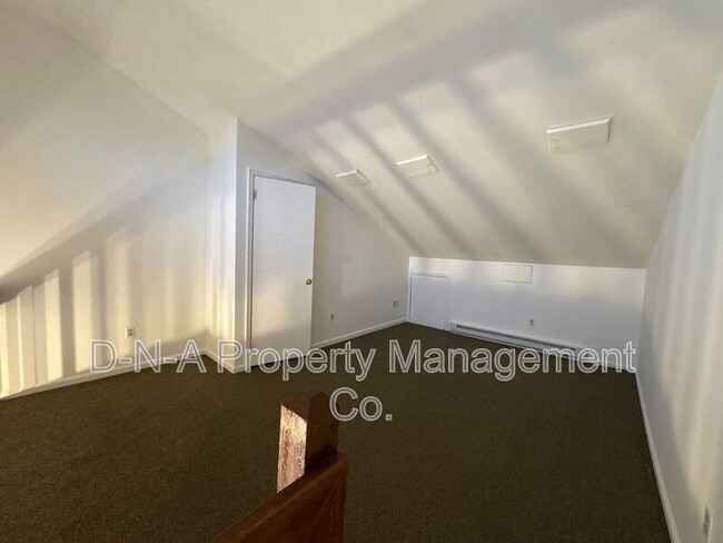 Building Photo - 2506 US-209