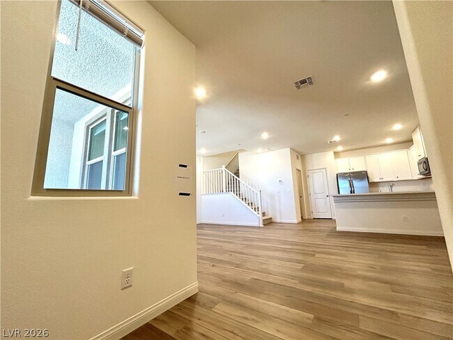 Foto del edificio - 12480 Kings Crk Pl