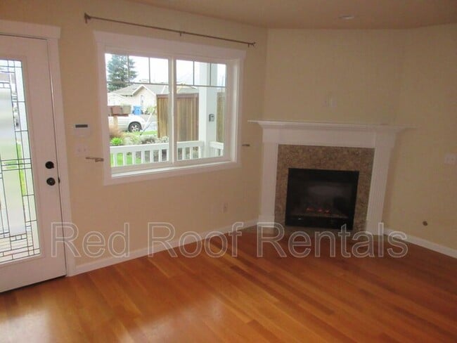 Foto del edificio - 5726 N Ruby St