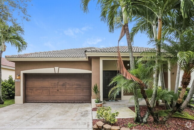 Building Photo - 1298 SW 44th Terrace