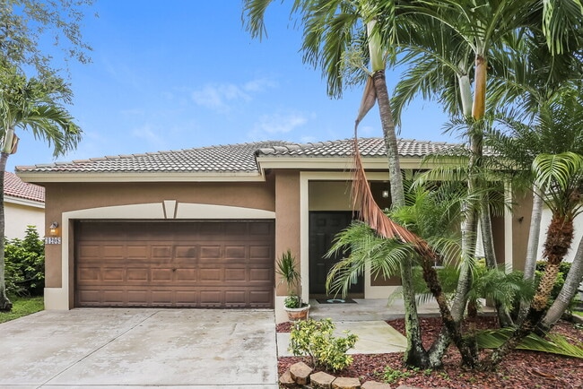 Building Photo - 1298 SW 44th Terrace