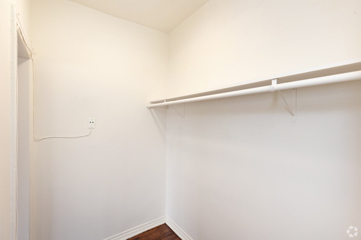 NRE The Bard Apartments Apartments in Los Angeles, CA Westside