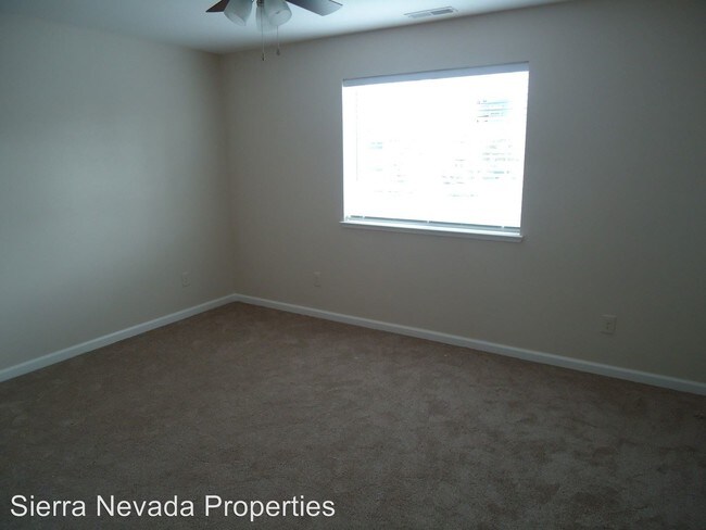 Foto del edificio - 720 Mt Rose St