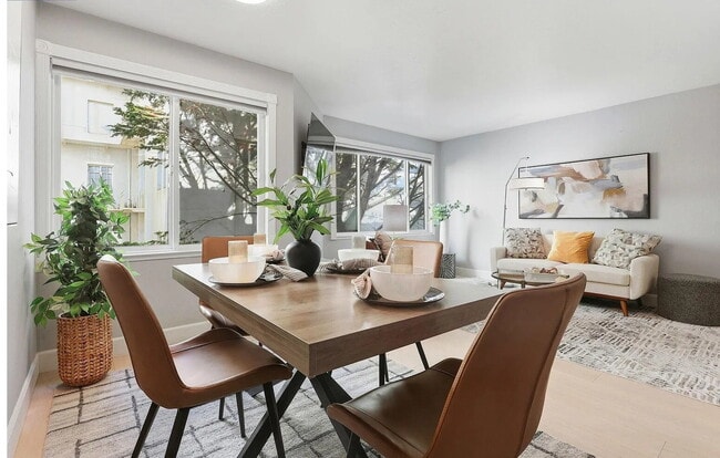 Foto del edificio - WONDERFUL ONE BEDROOM UNIT .