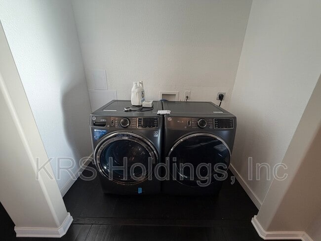 Foto del edificio - 131 Oregon Ave