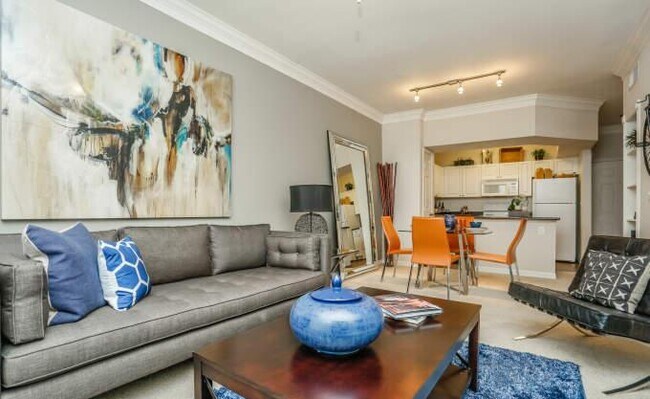 Building Photo - 1 bedroom in Houston TX 77007