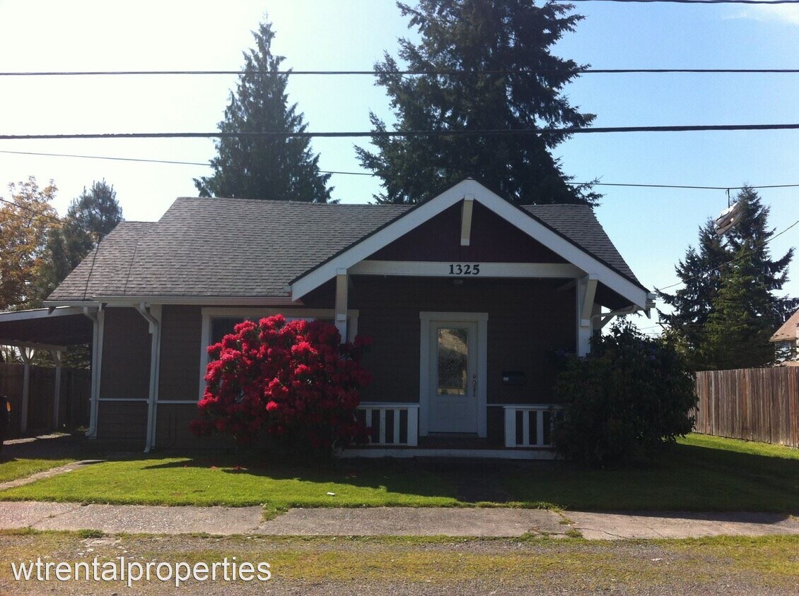 Primary Photo - 3 br, 1 bath House - 1325 Rose St