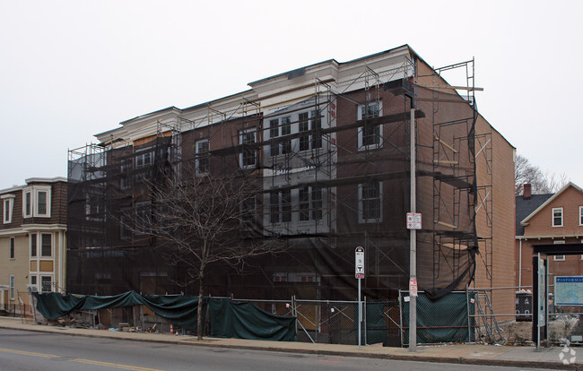 Building Photo - 400-402 Blue Hill Ave