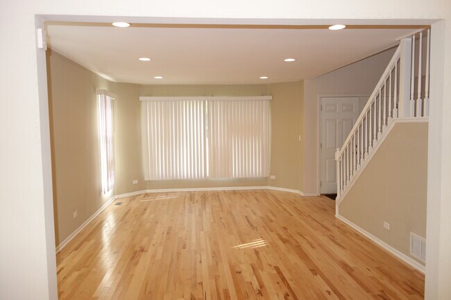 Building Photo - 61 Pinyon Pine Ct S