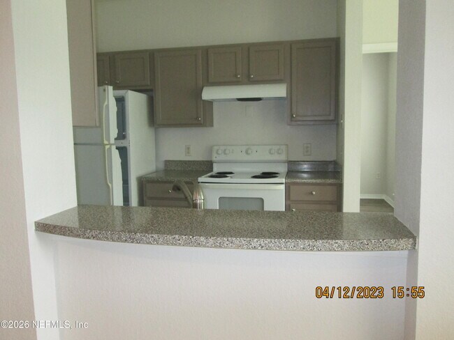 Foto del edificio - 7800 Point Meadows Dr