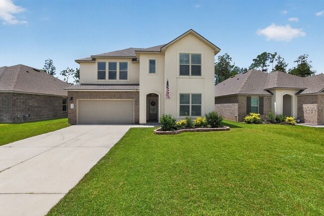 Building Photo - 1708 Sawgrass Dr