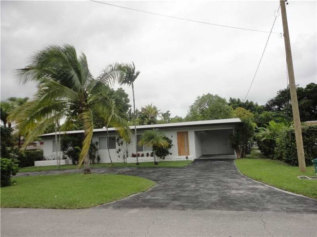 Foto del edificio - 14810 N Spur Dr