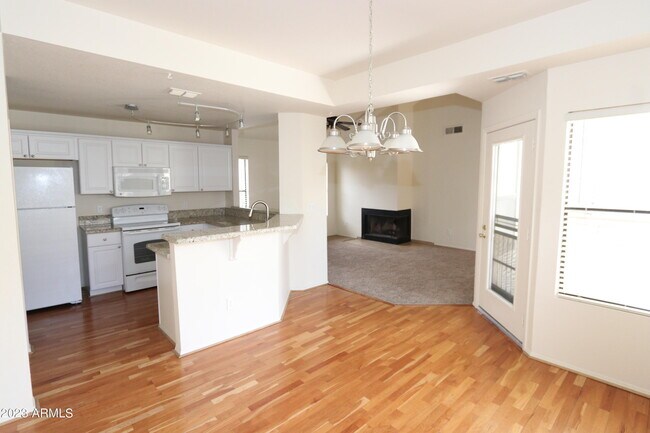 Foto del edificio - 4201 N 20th St