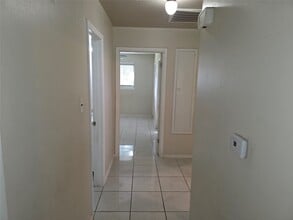 Building Photo - 10315 Carthage Dr
