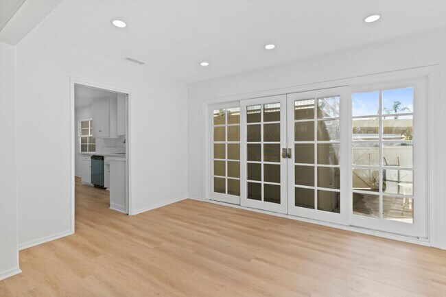 Foto del edificio - 237 Belmont Avenue