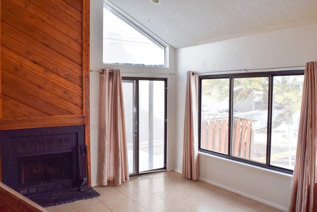 Building Photo - 3755 South Genoa Circle, Unit C