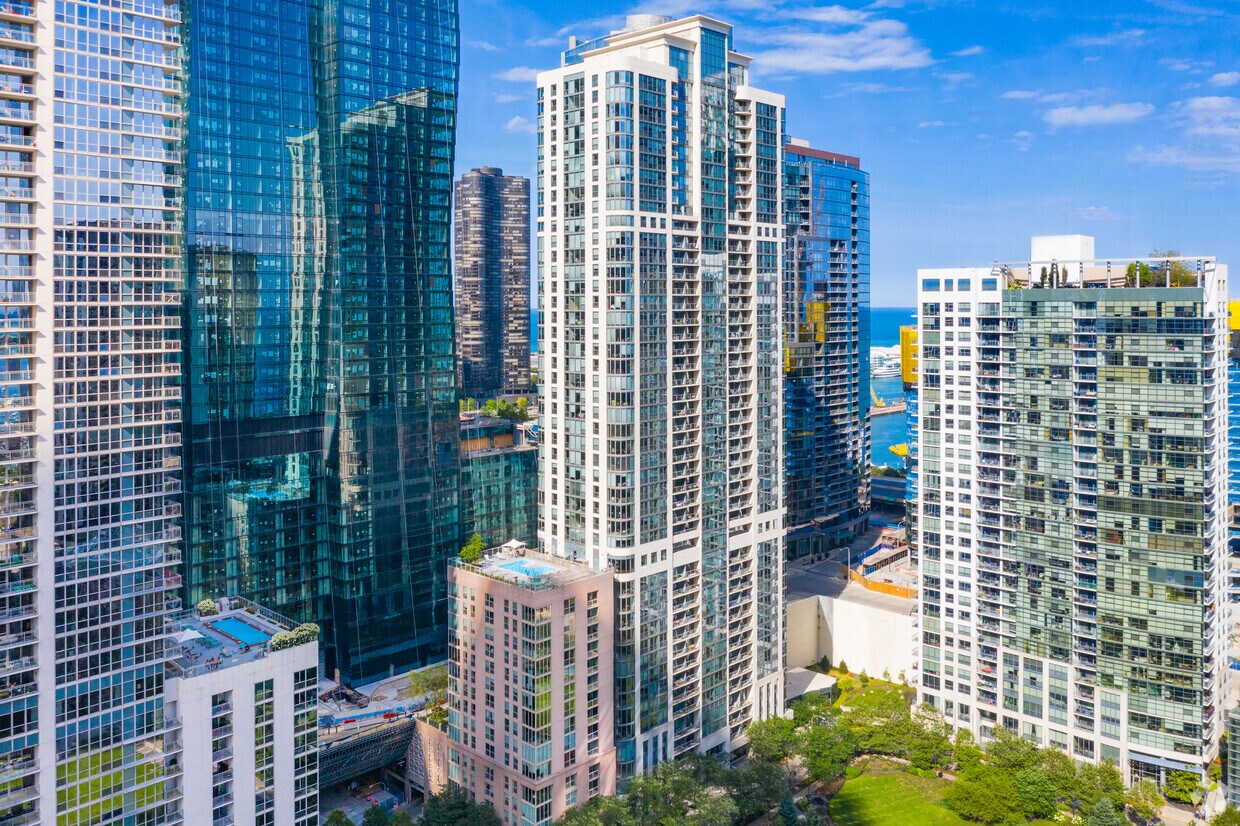 The Shoreham at Lakeshore East Apartments Chicago, IL