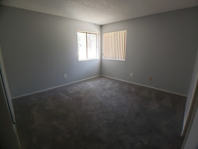 Building Photo - 3790 Desert Marina Dr