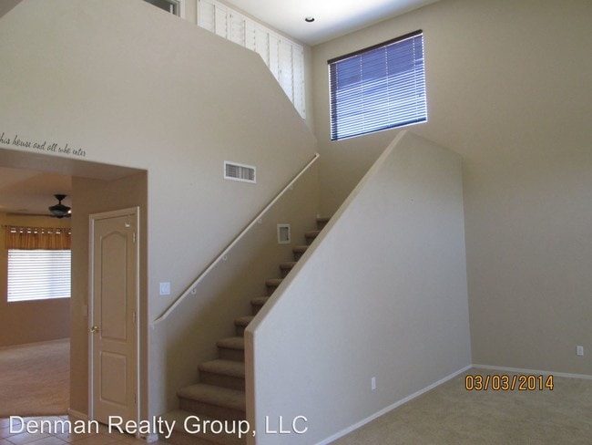 Building Photo - 3640 E Latham Way