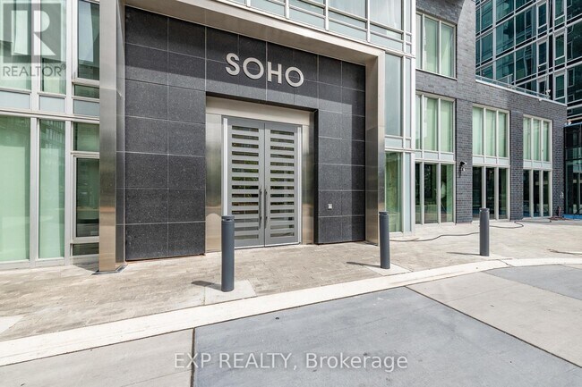 Photo du bâtiment - 111 Champagne Ave S