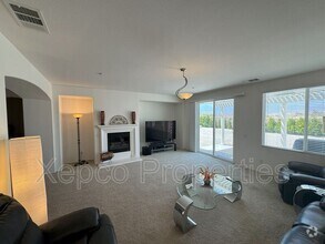 Building Photo - 1290 Esperanza Trail