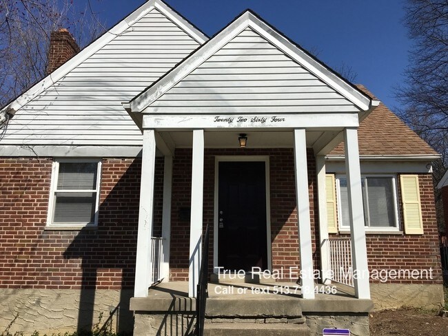 Building Photo - 2264 Rosedale Ave