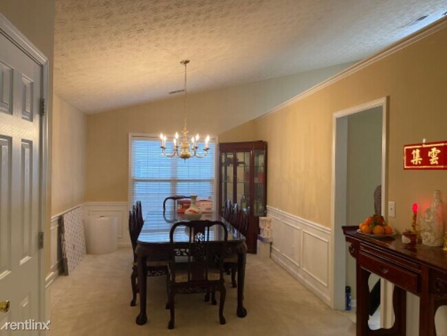 Building Photo - 4 br, 2 bath House - 482 John Stewart Pl