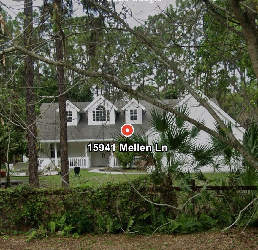 Foto del edificio - 15941 Mellen Ln