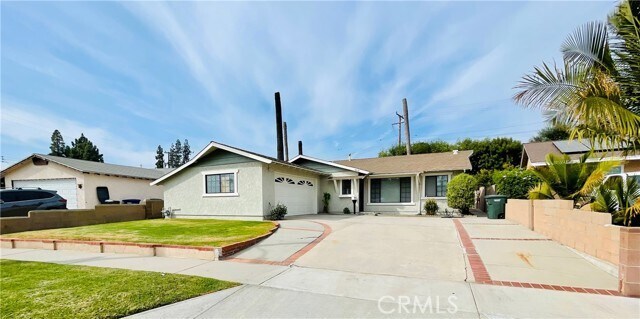 Building Photo - 14835 Mercado Ave