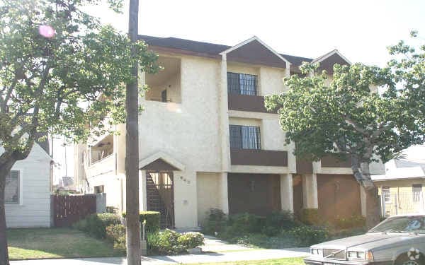 Building Photo - 642 W Dryden St