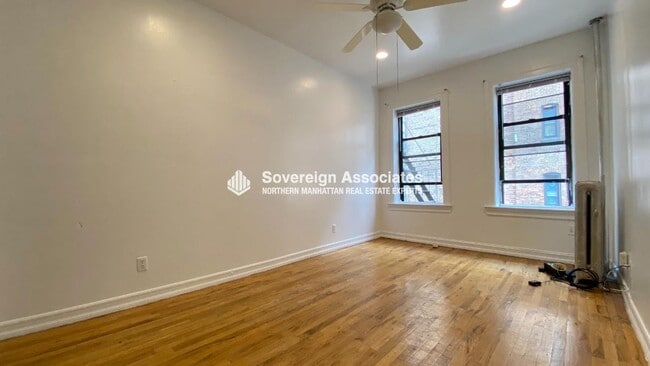 Building Photo - 4305 Broadway