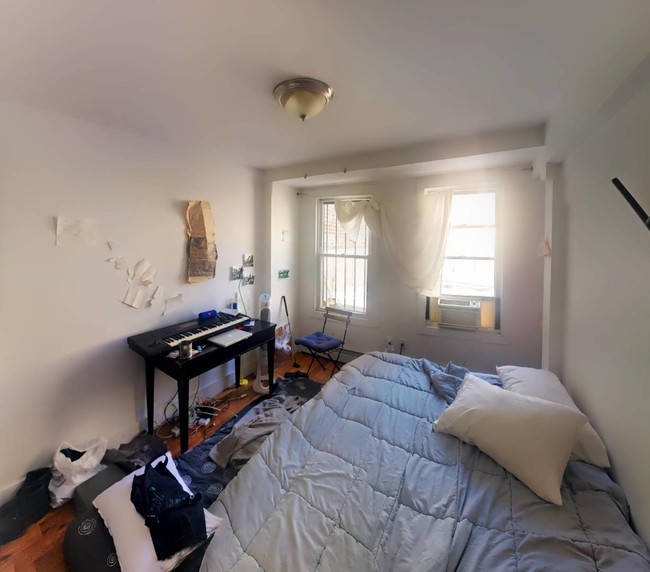 Building Photo - 298 Tompkins Ave