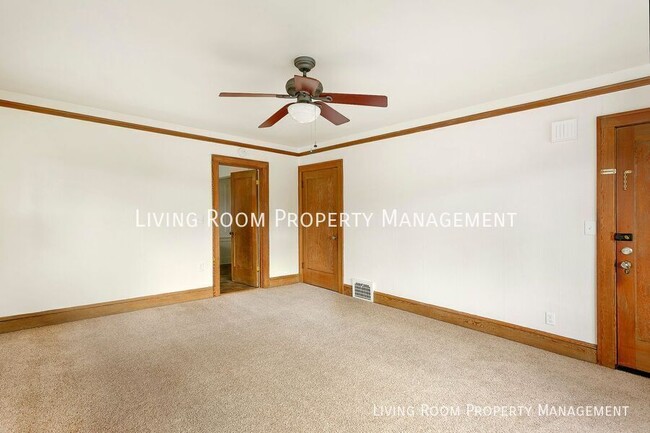 Foto del edificio - 1843 N Schofield St