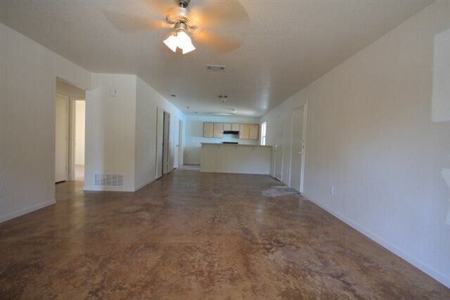 Foto principal - COZY COTTAGE STYLE 3 BEDROOM IN BELTON!