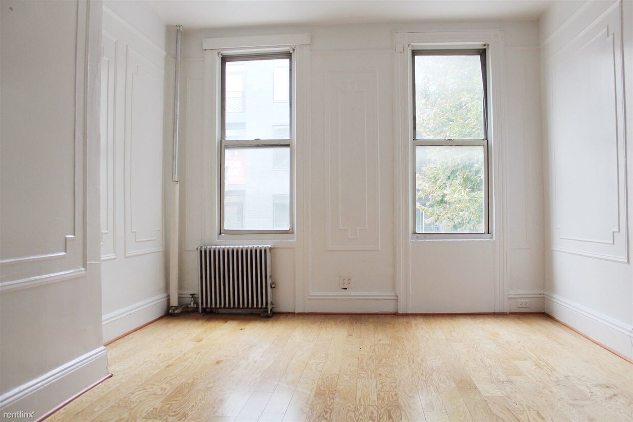 Primary Photo - 80 Eagle St
