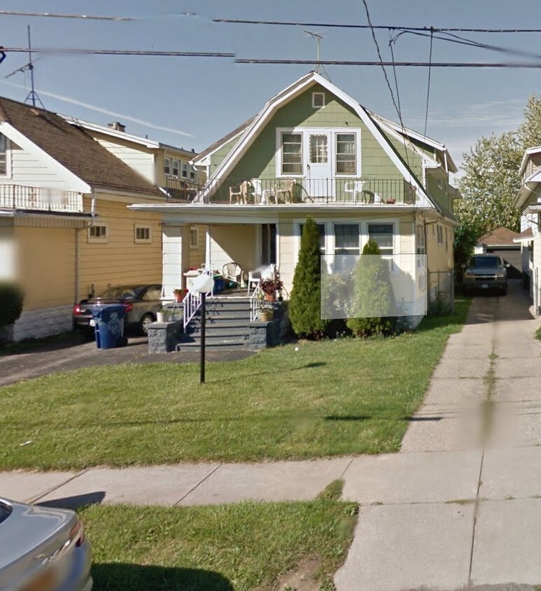 Front View of The House - 340 Newburgh Ave