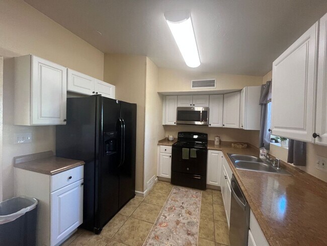 Foto del edificio - Updated 3 bedroom single-family home