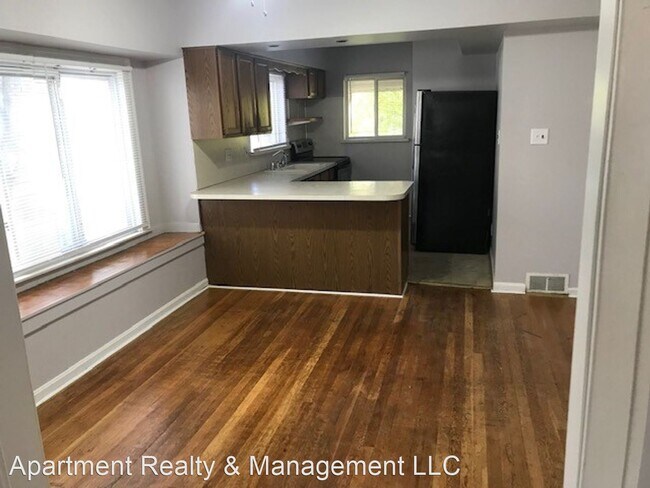 Foto del edificio - 3 br, 2 bath House - 253 Leroy Street