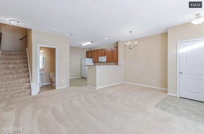 Building Photo - 2 br, 2.5 bath Condo - 212 Teton Circle