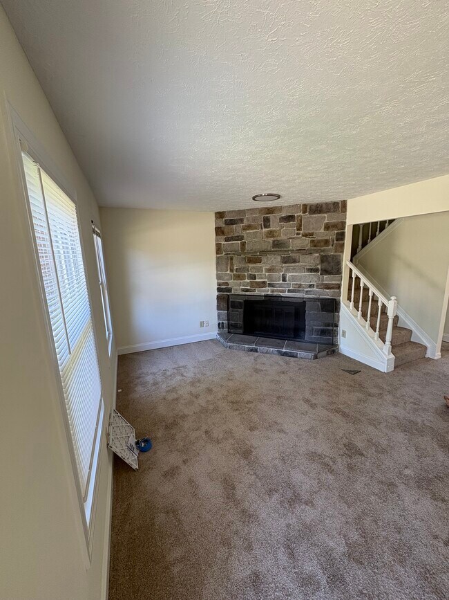 Foto del edificio - 7977 Tall Timbers Dr