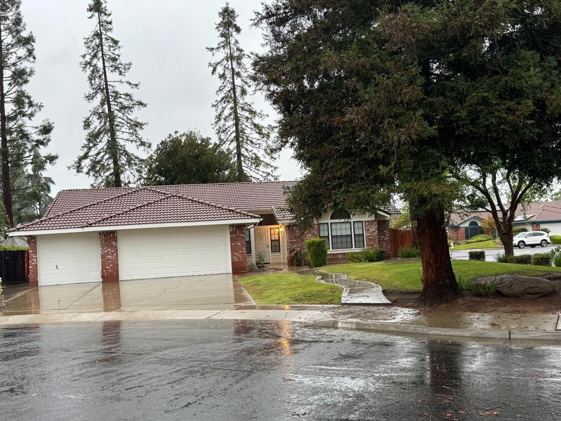Foto principal - 1966 Gibson Ave