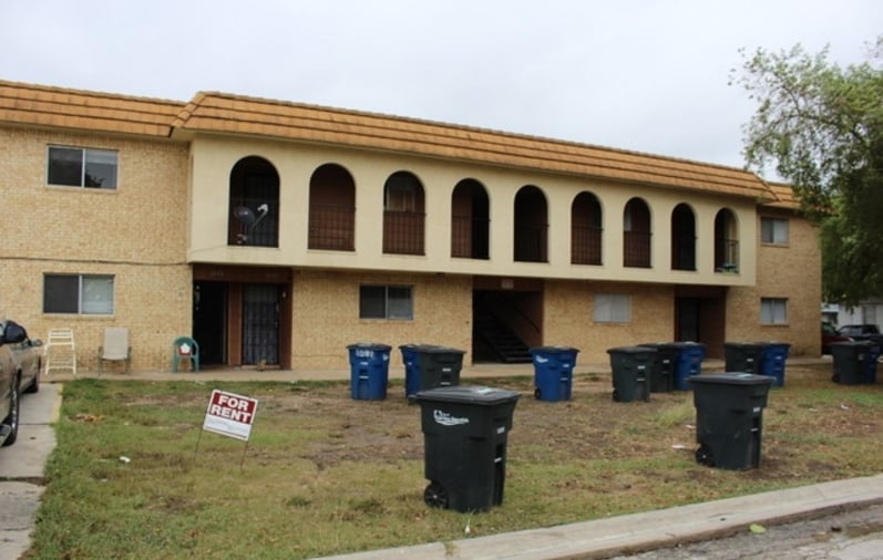 Primary Photo - 1053 Linde St