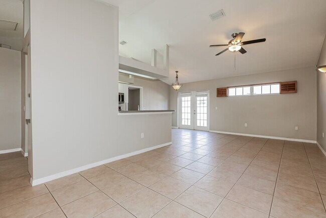 Building Photo - 4726 69th Ct E