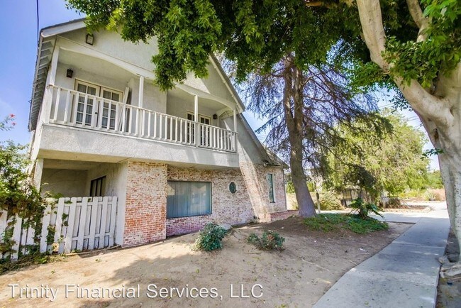 Building Photo - 14929 S Normandie Ave