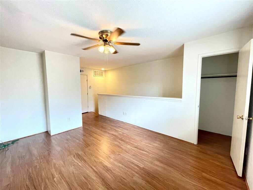 Foto del edificio - 2100 Wilcrest Dr